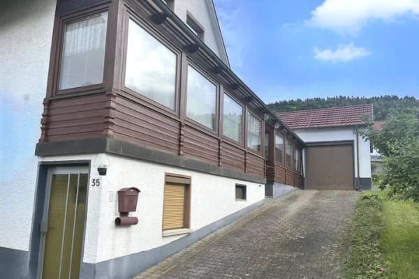 Immobilie in Wehingen - Wohnen auf großem Grundstück auf der Sonnenseite von Wehingen - Bild 3