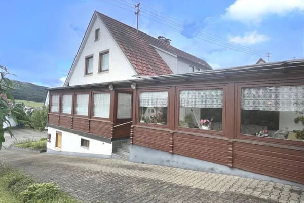 Immobilie in Wehingen - Wohnen auf großem Grundstück auf der Sonnenseite von Wehingen - Bild 4