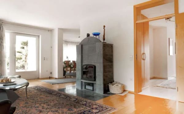 Immobilie in Sternenfels - Wohntraum mit Einfamilienhaus-Charakter - Bild 2