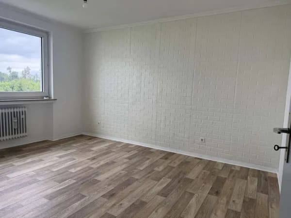 Immobilie in Marsberg - Sofort einziehen und wohlfühlen – Gepflegte 3-Zimmer-Wohnung mit Balkon und Garage in Marsberg - Bild 3