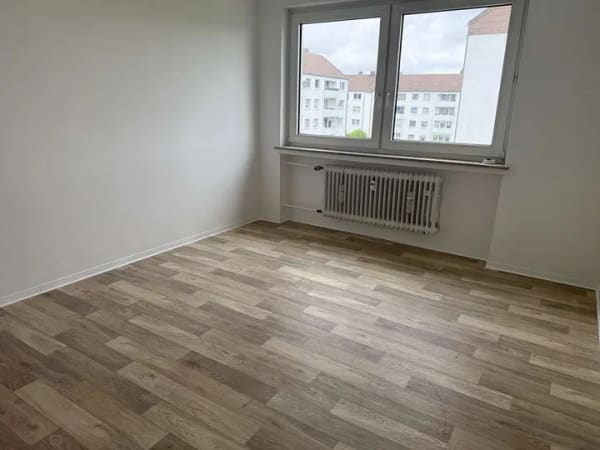 Immobilie in Marsberg - Sofort einziehen und wohlfühlen – Gepflegte 3-Zimmer-Wohnung mit Balkon und Garage in Marsberg - Bild 4