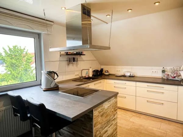 Immobilie in Altrip - Sanierte 4-Zimmer-Traumwohnung mit Tageslichtbad - Bild 0
