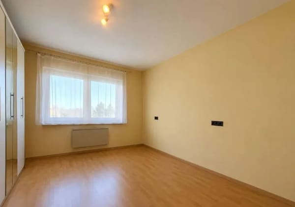 Immobilie in Affalterbach - "LIVING NOW” -  in wundervoller 3,5 Zimmer Wohnung mit traumhafter Aussicht und in absoluter Ruhe! - Bild 3