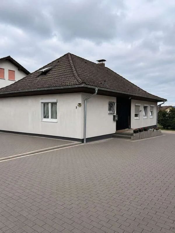 Immobilie in Steinau an der Straße - Großzügiges Einfamilienhaus mit 200 m² Wohnfläche und 709 m² Grundstück - Bild 1