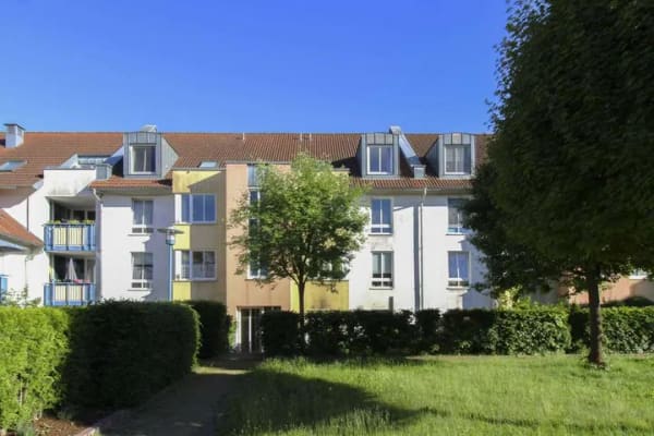 Immobilie in Hennigsdorf - Kapitalanalage: Vermietete 2-Zimmer-Wohnung mit Terrasse & Tiefgaragenstellplatz am Yachthafen - Bild 0