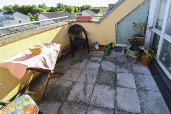 Immobilie in Hennigsdorf - Kapitalanalage: Vermietete 2-Zimmer-Wohnung mit Terrasse & Tiefgaragenstellplatz am Yachthafen - Bild 2
