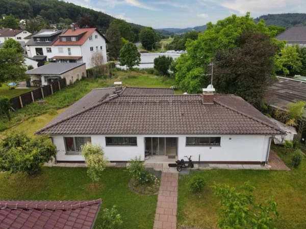 Immobilie in Höchst im Odenwald - Hier beginnt Familienleben – Viel Platz, großer Garten und jede Menge Potenzial - Bild 1