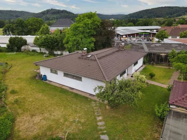 Immobilie in Höchst im Odenwald - Hier beginnt Familienleben – Viel Platz, großer Garten und jede Menge Potenzial - Bild 3
