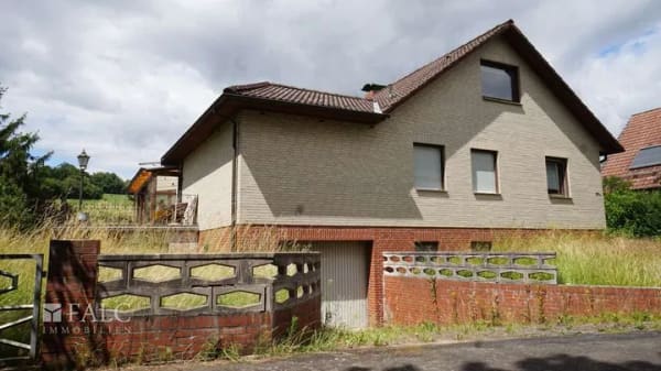 Immobilie in Bovenden - Gestalten und Leben ca. 200 m²  Wohnfläche  ca. 6.900 m² Grundstück - von FALC-Immobilien Göttingen - Bild 3