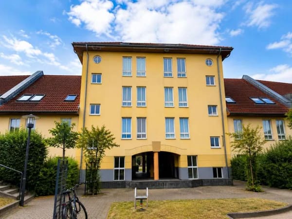 Immobilie in Hennigsdorf - Kapitalanlage am Yachthafen: Vermietete 2-Zimmer-Wohnung mit Tiefgaragenstellplatz - Bild 2