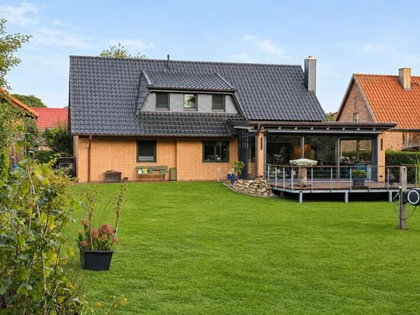 Immobilie in Lenzen (Elbe) - Attraktives Einfamilienhaus mit großzügigem Nebengebäude auf weitläufigem Grundstück - Bild 3