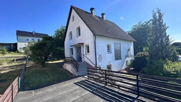 Immobilie in Vohenstrauß - Haus in Vohenstrauß - Bild 1