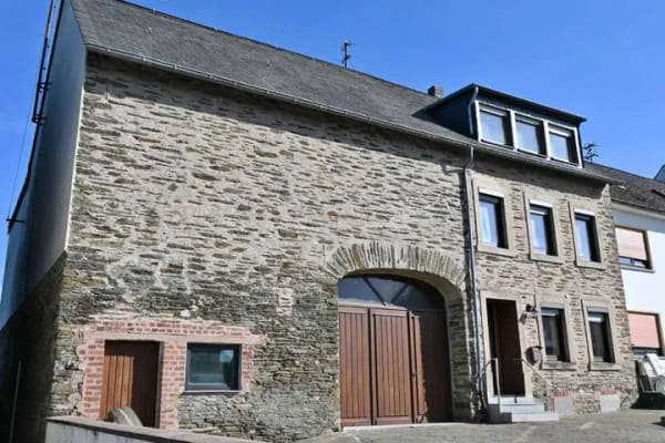 Immobilie in Longkamp - **Charmantes Einfamilienhaus mit Nebengebäuden, Garten und viel Potenzial** - Bild 3