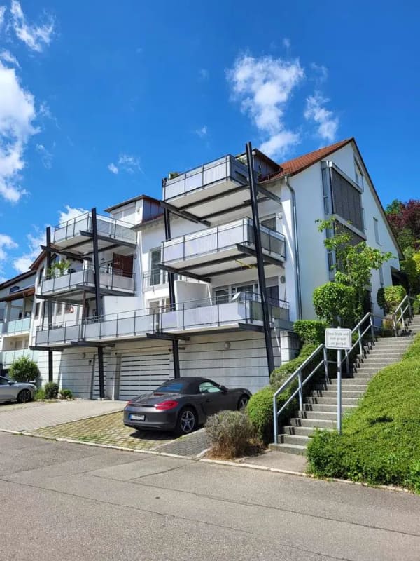 Immobilie in Unterensingen - Beeindruckende 4-Zimmer-Maisonette-Wohnung mit super Ausblick. Provisionsfrei - Bild 0
