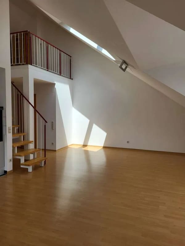 Immobilie in Unterensingen - Beeindruckende 4-Zimmer-Maisonette-Wohnung mit super Ausblick. Provisionsfrei - Bild 3