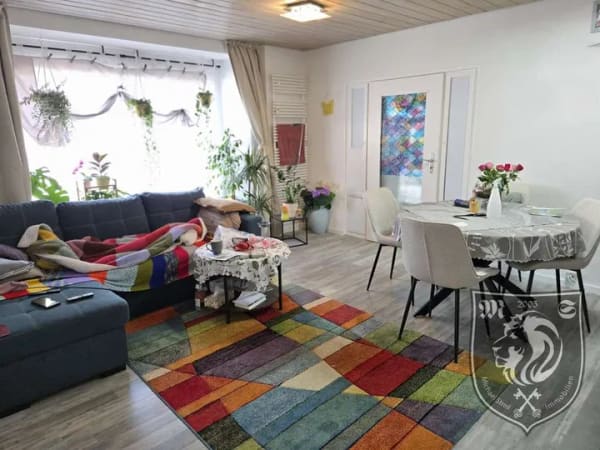 Immobilie in Niederstotzingen - Gute Kapitalanlage über 6% Rendite - 
3 Fam. Haus - ca. 200m² Wfl. - 
Ortsmitte Niederstotzingen - Bild 2
