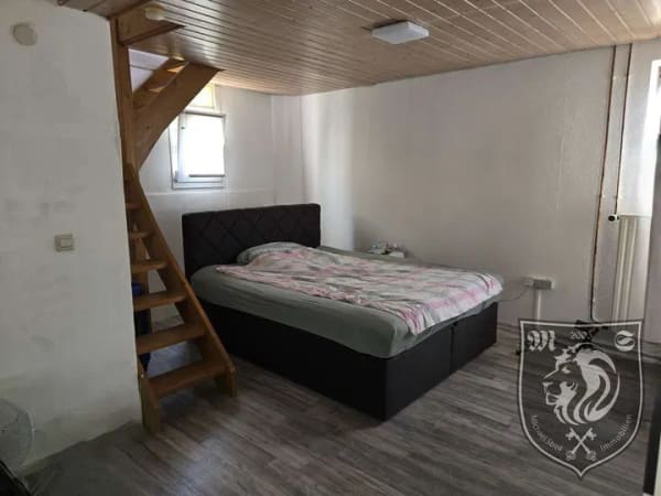 Immobilie in Niederstotzingen - Gute Kapitalanlage über 6% Rendite - 
3 Fam. Haus - ca. 200m² Wfl. - 
Ortsmitte Niederstotzingen - Bild 4