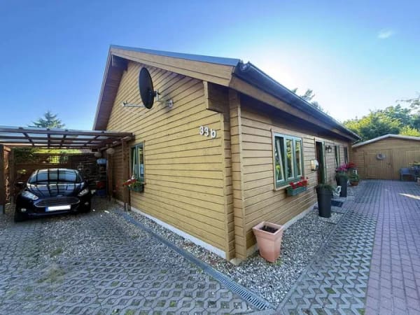Immobilie in Dabel - Charmantes Einfamilienhaus mit Vollbad, Einbauküche, Garage, Terrasse und 554 qm Grundstück...!!! - Bild 1