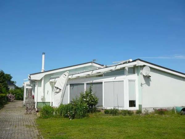 Immobilie in Schwaan - EFH 190qm + Gästehaus 50qm, Wintergärten, Pool, 1660qm Grundstück - Bild 1