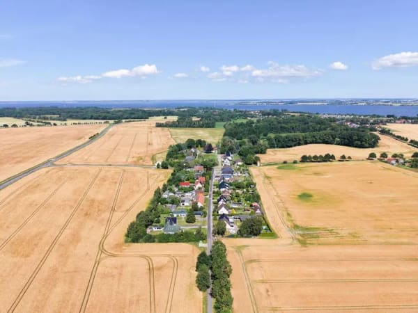 Immobilie in Kramerhof - Modernes Landhaus mit grünem Ausblick und großzügigem Ausbaupotenzial - Bild 3