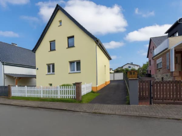 Immobilie in Schöffengrund - Einfamilienhaus freistehend in Schöffengrund (Schwalbach) - Bild 0