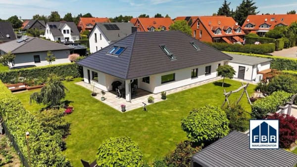 Immobilie in Gottesgabe - Neubauqualität auf höchstem Niveau - großzügiges Familienanwesen mit exzellenter Energieeffizienz - Bild 2