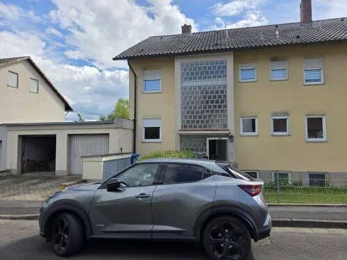 Immobilie in Oerlenbach - 5-Zimmer-Eigentumswohnung mit Balkon, Garage und Stellplatz in 97714 Oerlenbach (ID 10685) - Bild 0