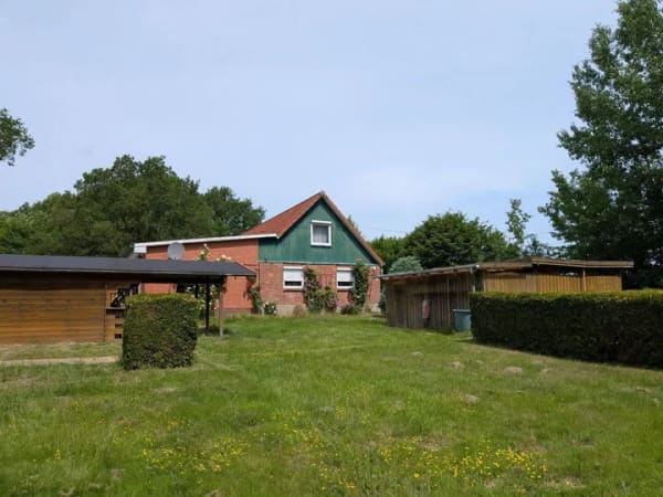 Immobilie in Grönwohld - Historischer Rückzugsort in traumhafter Alleinlage – Naturidylle auf ca. 1.950 m² Grundstück mit guter Anbindung - Bild 0