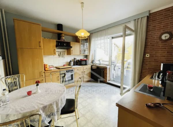 Immobilie in Schwarzheide - Sehr schönes Einfamilienhaus mit Einliegerwohnung und viel Nebengelass zum sofortigen Einzug - Bild 4