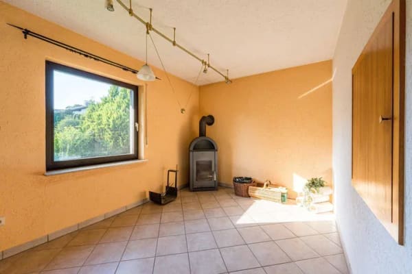 Immobilie in Herrischried - Wohnen wo andere Urlaub machen - 4,5-Zimmerwohnung inkl Garage in schöner Lage von Herrischried - Bild 1
