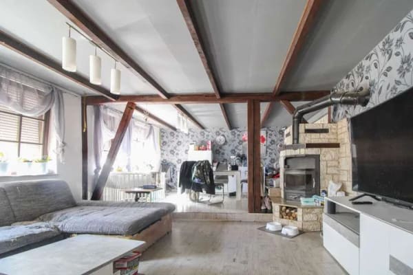 Immobilie in Wettin-Löbejün - Großzügiges EFH mit Einliegerwohnung und Wintergarten im historischen Altstadtbereich - Bild 1