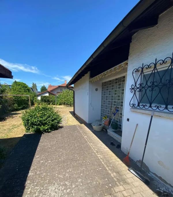 Immobilie in Reilingen - Ihr Projekt mit Herz: Charmantes Haus mit riesigem Garten - Bild 1