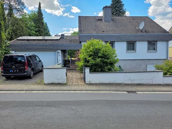 Immobilie in Hammersbach - Ein Zuhause mit viel Platz – gepflegt, modernisiert und voller Möglichkeiten - Bild 2