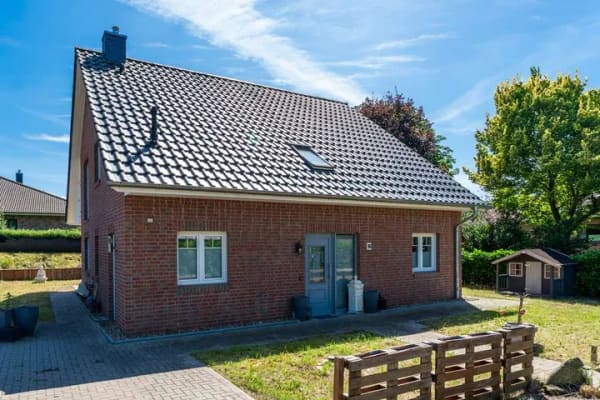 Immobilie in Asendorf - Junges Einfamilienhaus – modern und energieeffizient! Ankommen. Einziehen. Zuhause sein
 - Bild 0