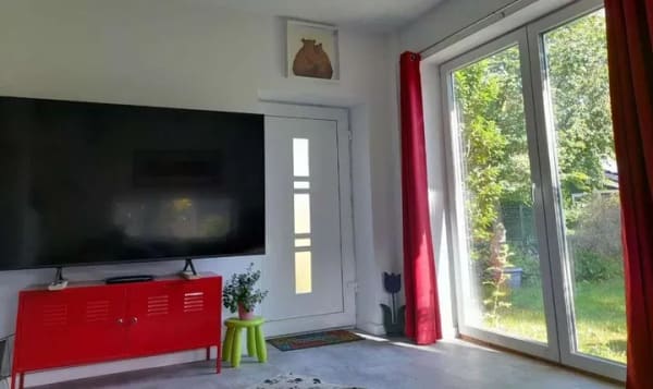 Immobilie in Süderlügum - Attraktives Wohn- und Geschäftshaus mit zwei Einheiten – vielseitige Gestaltungsmöglichkeiten erwart - Bild 1