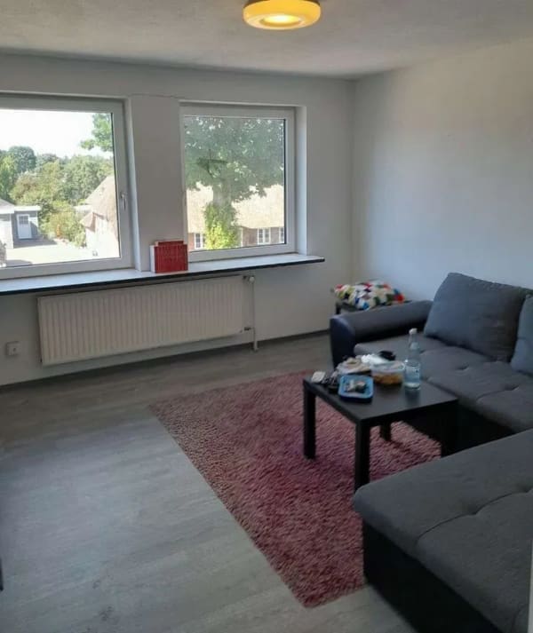 Immobilie in Süderlügum - Attraktives Wohn- und Geschäftshaus mit zwei Einheiten – vielseitige Gestaltungsmöglichkeiten erwart - Bild 2