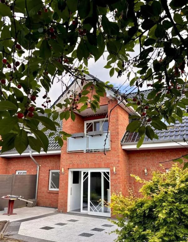 Immobilie in Rühen - Viel Platz - Bild 1