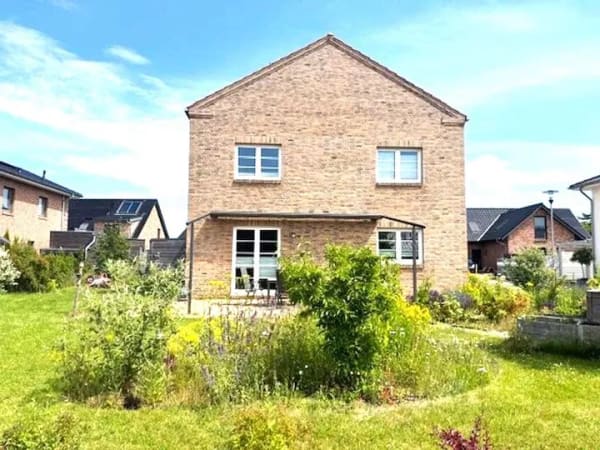 Immobilie in Heidekamp - Einfamilienhaus mit Neubaucharakter und Energieklasse A+ - Bild 0