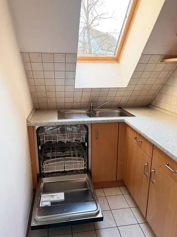 Immobilie in Langenzenn - Helle Dachgeschosswohnung mit Loggia, Stellplatz und Wohlfühlfaktor in Langenzenn - Bild 2