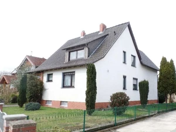 Immobilie in Grafhorst - Grafhorst - EFH/ ZFH mit Anbau - gr. Garten, Vollkeller, XXL-Garage, Carport - sehr  guter Preis! - Bild 0
