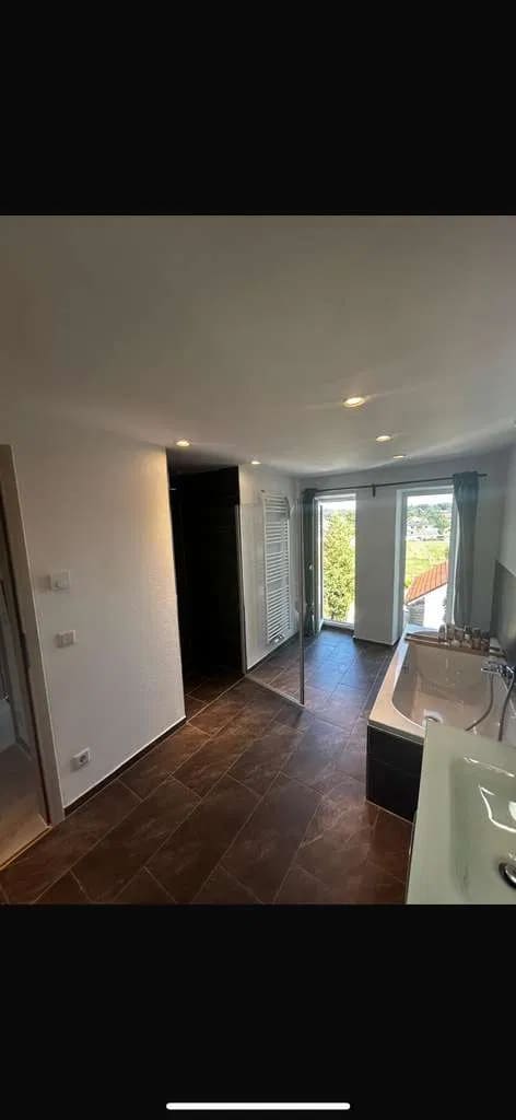 Immobilie in Aresing -     Exklusiv modernisiertes Zweifamilienhaus mit großem Baulandgrundstück und Ausbaupotenzial - Bild 4