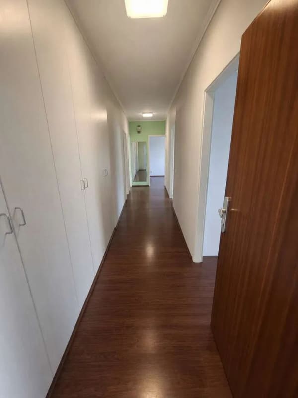 Immobilie in Schwalbach - Gepflegte Eigentumswohnung im 4. Obergeschoss mit Südwestbalkon, Stellplatz und Einbauküche - Bild 0
