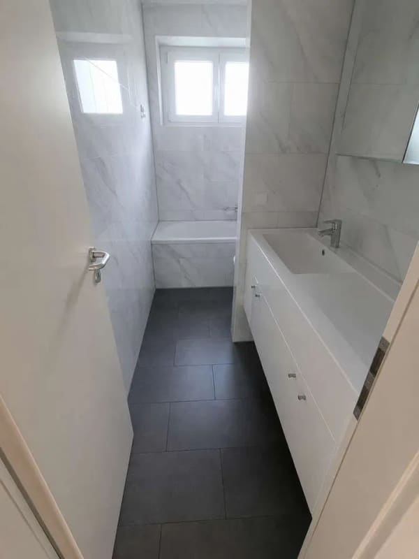 Immobilie in Schwalbach - Gepflegte Eigentumswohnung im 4. Obergeschoss mit Südwestbalkon, Stellplatz und Einbauküche - Bild 4
