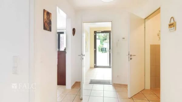 Immobilie in Korschenbroich - Zweifamilienhaus in Kleinenbroich - Bild 4