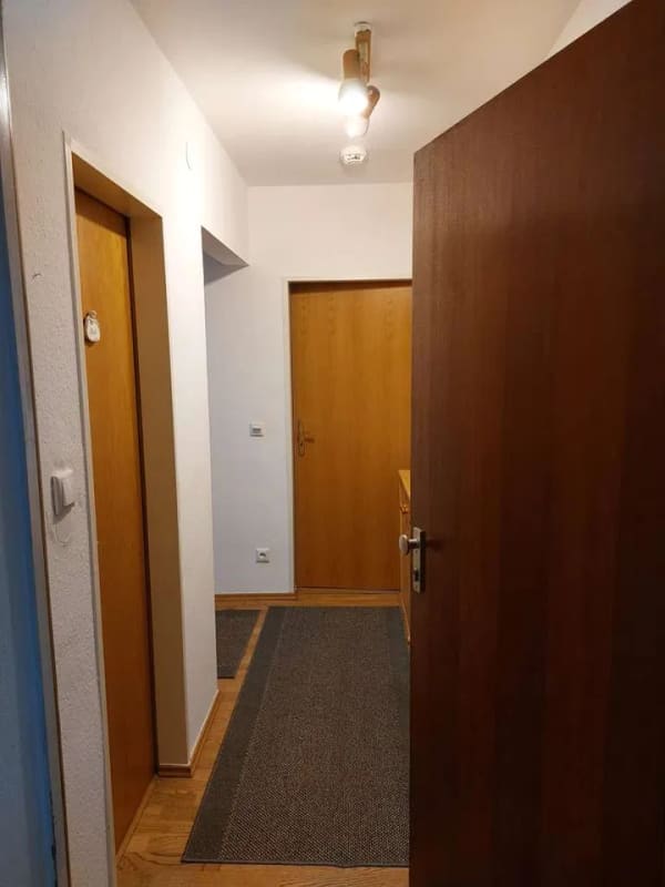 Immobilie in Ruhpolding - Charmante Hochparterre Wohnung mit großem Süd-Balkon - Bild 3