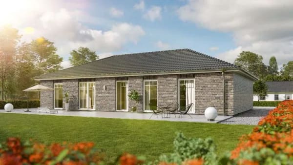 Immobilie in Bösdorf - Wohnen im Herzen der Holsteinischen Schweiz – Barrierefreier Bungalow in Kleinmeinsdorf - Bild 0