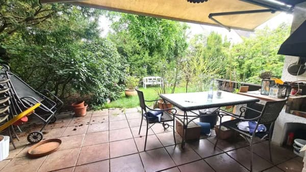 Immobilie in Kronberg - Kronberg-Oberhöchstadt: Großzügiges Haus für Familie, Mehrgenerationen oder Kapitalanleger - Bild 1