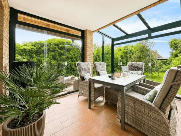 Immobilie in Marlow - Energieeffizienz trifft Wohnkomfort! Modernes Einfamilienhaus mit Garage in ruhiger Lage - Bild 1