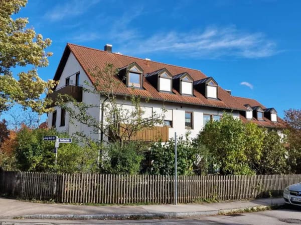 Immobilie in Emmering - Attraktive Dachgeschosswohnung in Emmering - Bild 0
