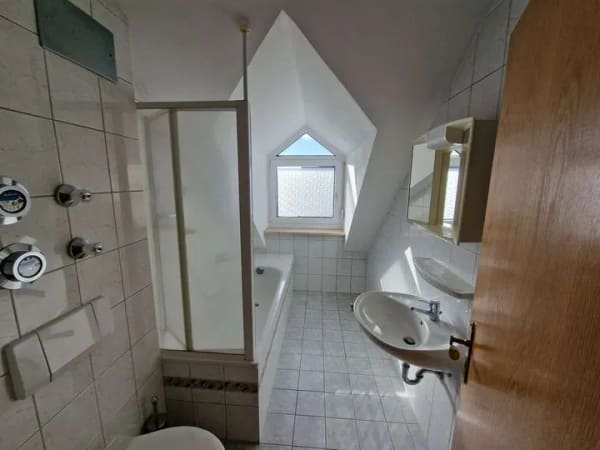 Immobilie in Emmering - Attraktive Dachgeschosswohnung in Emmering - Bild 4